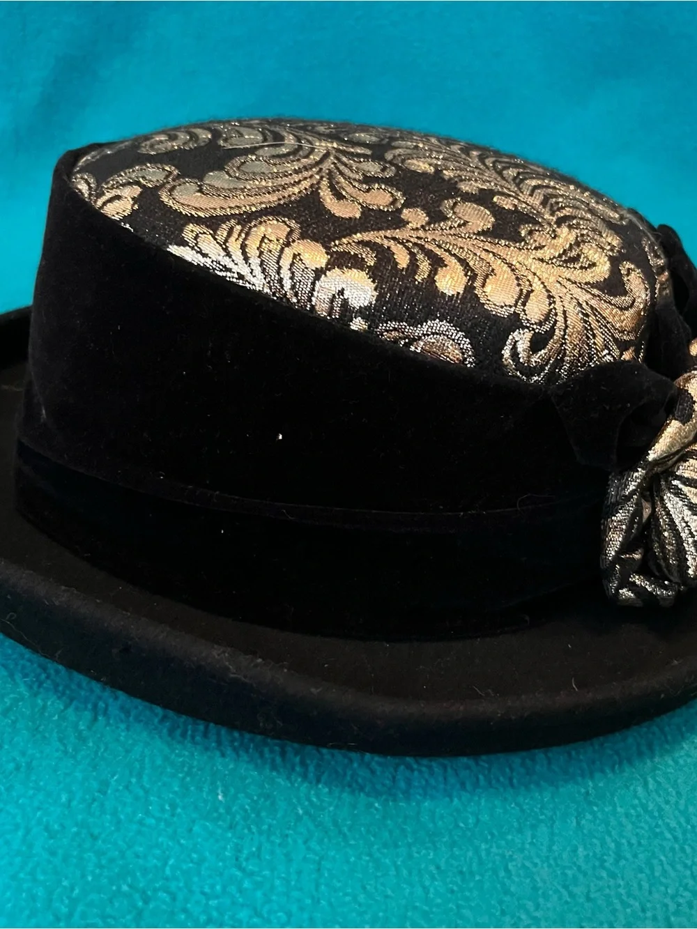 Vintage Black  and Gold Brocade Floral Trim Hat